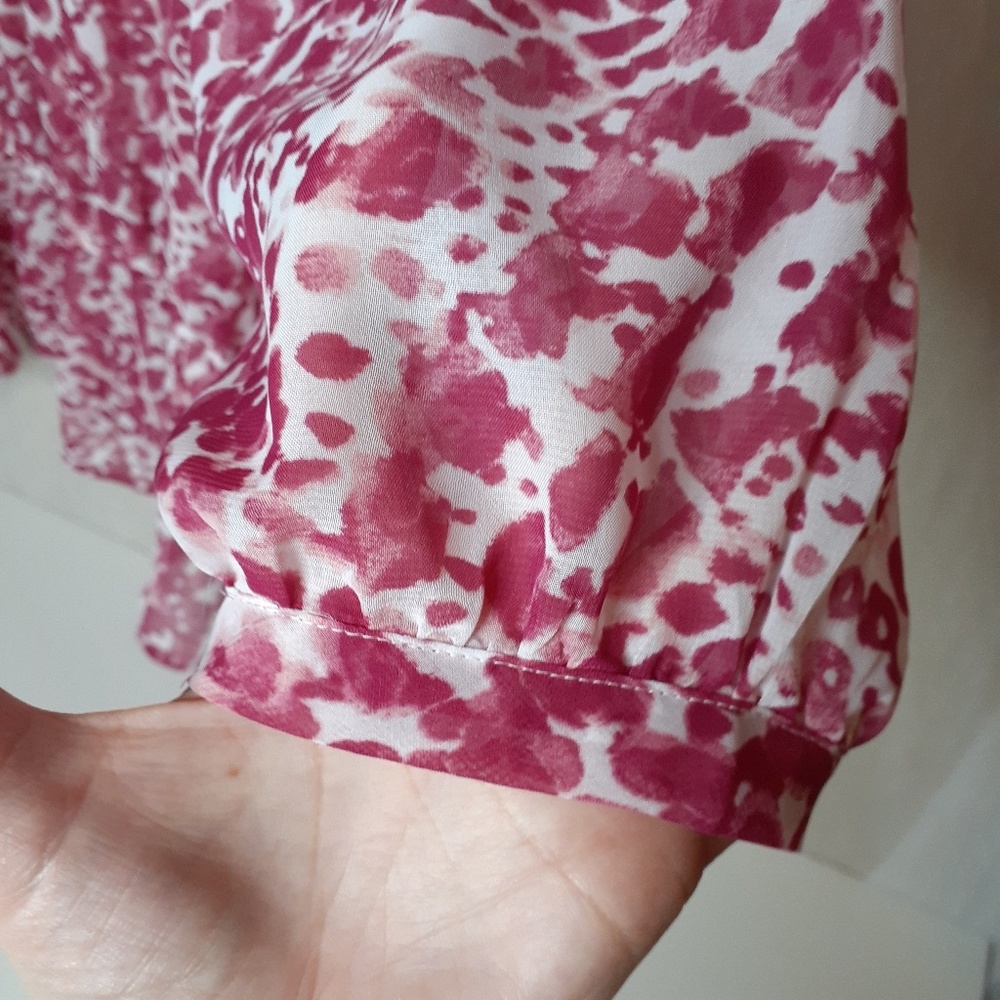 Apt 9 Pink and White Blouse with Peplum - Picture 2 of 8